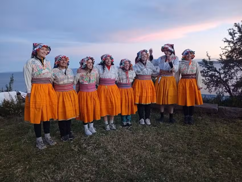 KANTUTA TOURS LLACHON