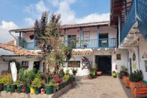 La Estacion San Pedro