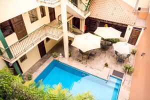 LLaqta Wasi (Lima White House)