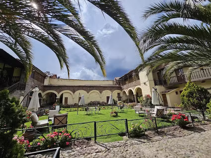 Llipimpac Guesthouse