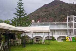 LOS SAUCES HOTEL RESTAURANTE