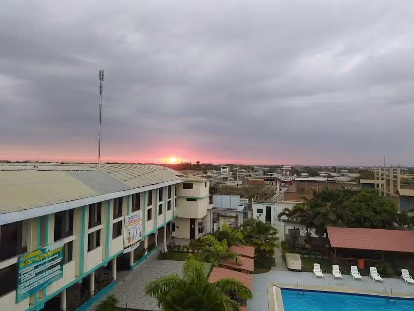 Lotte suite Boulevard de Zarumilla