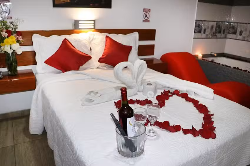 Luna Palace Hostal Premium