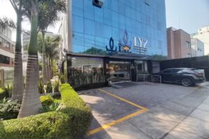 LYZ Business Hotel