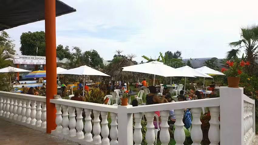 Oasis Camping Club – Chacra y mar