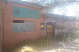 Palosanto Backpackers