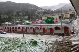 Plaza de Armas de Totos