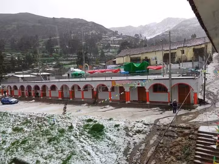 Plaza de Armas de Totos