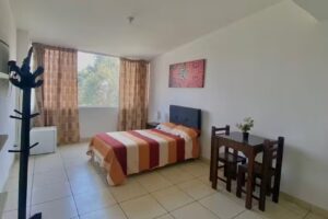 Residencia Monterrico: Alquiler de habitaciones para estudiantes (Cerca a la embajada de EEUU UPC, ESAN)