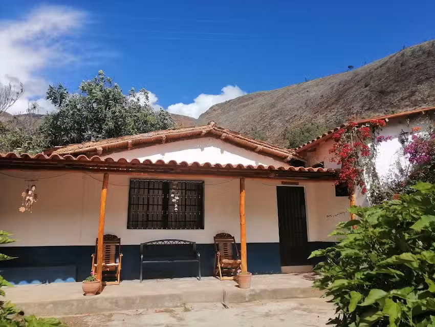 Restaurante y Hospedaje Ecologico Villa «EL MILAGRO»