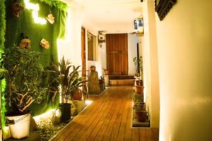 RUMI UMA CASA BOUTIQUE