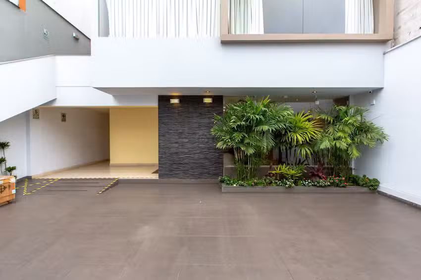 SM Hotel & Business – Los Patriotas, Hotel San Miguel