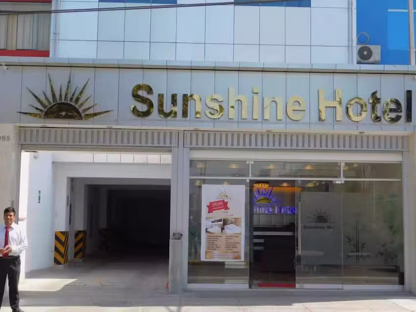 Sunshine Hotel