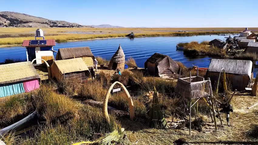 TITICACA KURMI LODGE PERU