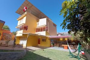 TOCLLARAJU CASA ALOJAMIENTO