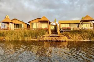 Uros Samaraña Uta Lodge