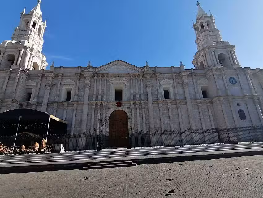 Wanderlust Aqp Hostel