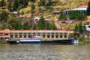 Yavari Bed & Breakfast